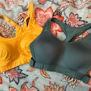 Set of two gymshark sports bras